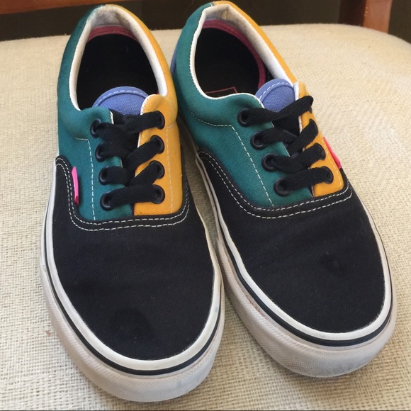 Vans Off the Wall Multicolor Canvas sneakers Sz 4 - Picture 4 of 6